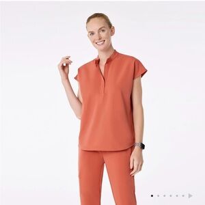 Figs Rafaela Oversized Scrub Top small